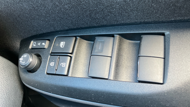 Toyota Yaris Cross 1.5 Hybrid Excel 5dr CVT Hybrid Estate